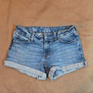 a.n.a Women's Rolled Cuff Jean Shorts - Blue